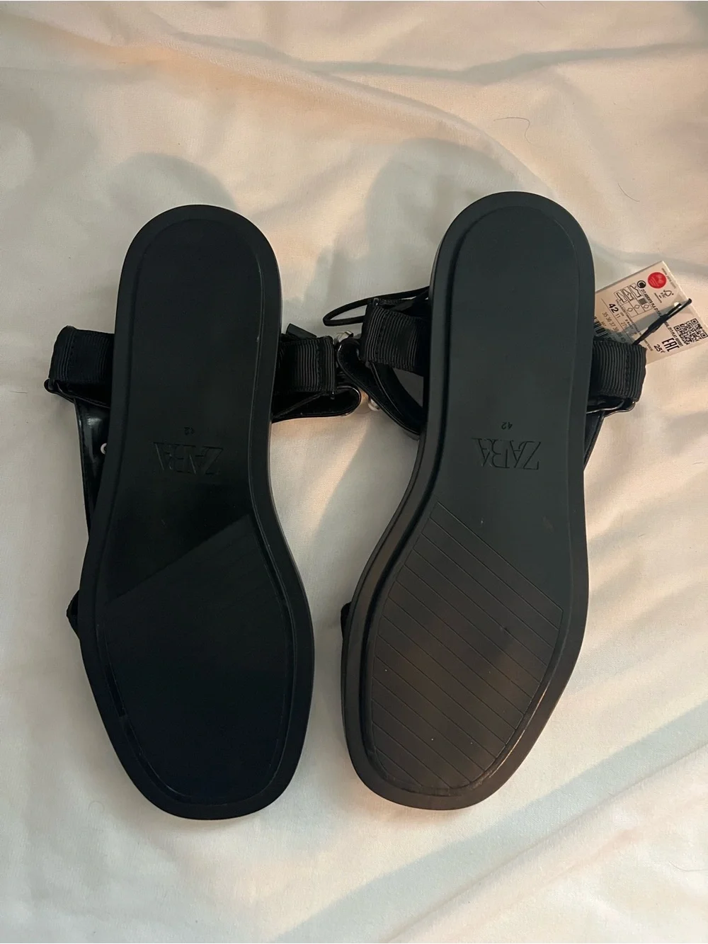 Zara Black Pearl-Embellished Strappy Sandals - Picture 2 of 7